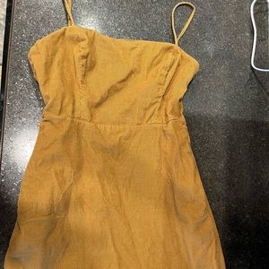 Aritzia Wilfred Isabelle Dress